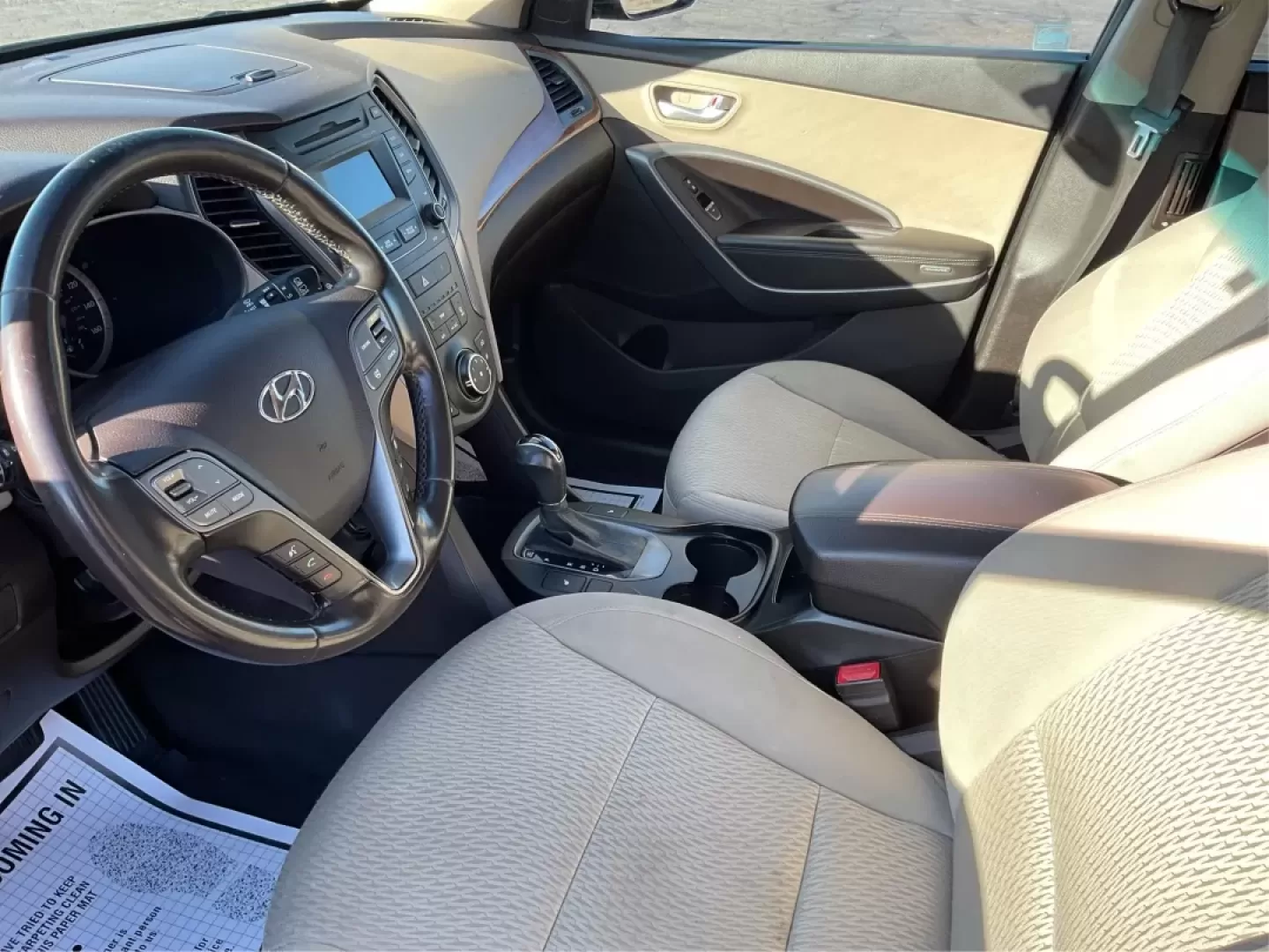 2014 Hyundai Santa Fe 2.4L (5XYZUDLBXEG) with an Theta II 2.4L I-4 gasoline direct injection engine, located at 8750 N County Rd 25A, Piqua, OH, 45356, (937) 908-9800, 40.164391, -84.232513 - **Explore New Adventures in the 2014 Hyundai Santa Fe from Advantage Car and Credit - Piqua!**<br /> <br /> Are you ready to elevate your family outings or weekend adventures? Look no further than this stunning 2014 Hyundai Santa Fe, perfect for those who crave both comfort and versatility in their - Photo#9