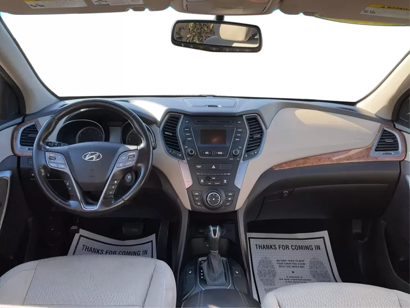 2014 Hyundai Santa Fe 2.4L (5XYZUDLBXEG) with an Theta II 2.4L I-4 gasoline direct injection engine, located at 8750 N County Rd 25A, Piqua, OH, 45356, (937) 908-9800, 40.164391, -84.232513 - **Explore New Adventures in the 2014 Hyundai Santa Fe from Advantage Car and Credit - Piqua!**<br /> <br /> Are you ready to elevate your family outings or weekend adventures? Look no further than this stunning 2014 Hyundai Santa Fe, perfect for those who crave both comfort and versatility in their - Photo#20