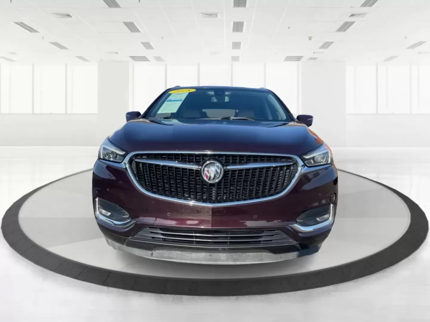 2018 Buick Enclave Premium (5GAEVBKW7JJ) with an 3.6L V-6 gasoline direct injection engine, located at 4508 South Dixie Dr, Moraine, OH, 45439, (937) 908-9800, 39.689976, -84.218452 - **Adventure Awaits with the 2018 Buick Enclave - Perfect for Family Road Trips!**<br /> <br /> If you're looking for the ideal family vehicle that can handle both your daily commutes and weekend adventures, look no further than this stunning 2018 Buick Enclave, now available at Advantage Car and Cre - Photo#5