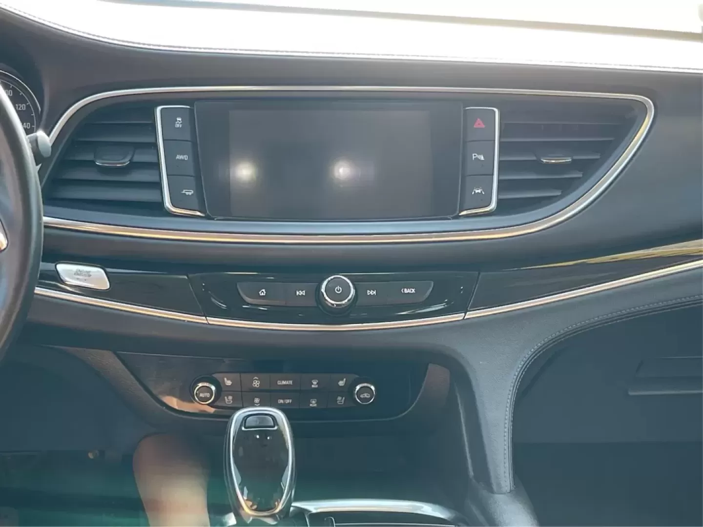 2018 Buick Enclave Premium (5GAEVBKW7JJ) with an 3.6L V-6 gasoline direct injection engine, located at 4508 South Dixie Dr, Moraine, OH, 45439, (937) 908-9800, 39.689976, -84.218452 - **Adventure Awaits with the 2018 Buick Enclave - Perfect for Family Road Trips!**<br /> <br /> If you're looking for the ideal family vehicle that can handle both your daily commutes and weekend adventures, look no further than this stunning 2018 Buick Enclave, now available at Advantage Car and Cre - Photo#12