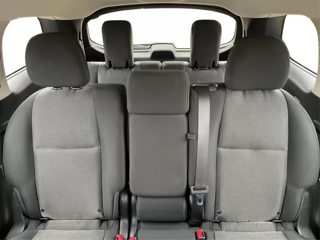 2018 Nissan Pathfinder SV (5N1DR2MM1JC) with an 3.5L V-6 gasoline direct injection engine, located at 880 E. National Road, Vandalia, OH, 45377, (937) 908-9800, 39.891918, -84.183594 - Are you ready to elevate your family adventures or weekend getaways? Look no further than the 2018 Nissan Pathfinder SV, available now at Advantage Car and Credit in Vandalia, OH. Perfectly designed for growing families, this spacious SUV is not only a reliable daily driver but also an ideal compani - Photo#14