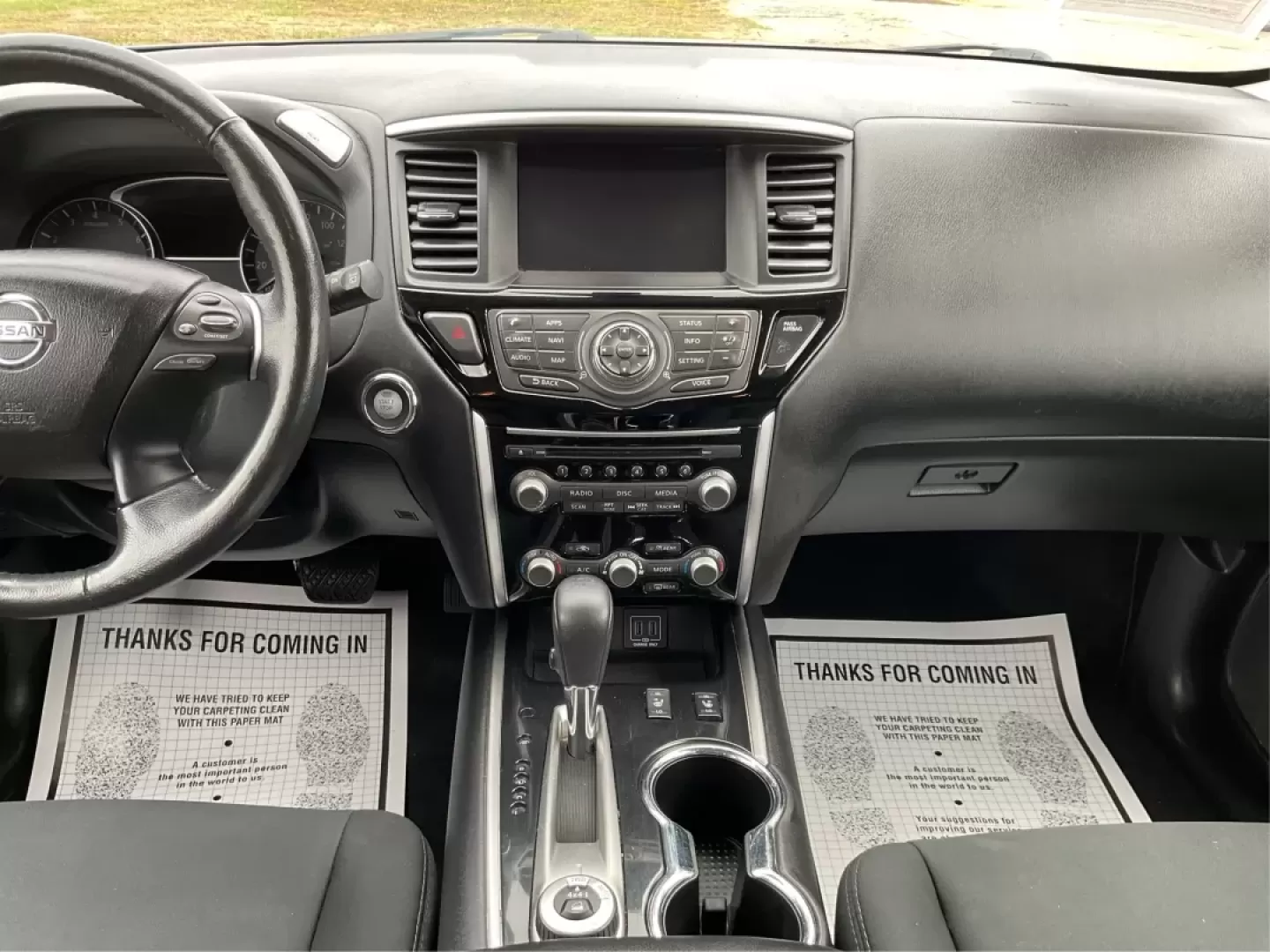 2018 Nissan Pathfinder SV (5N1DR2MM1JC) with an 3.5L V-6 gasoline direct injection engine, located at 4508 South Dixie Dr, Moraine, OH, 45439, (937) 908-9800, 39.689976, -84.218452 - Are you ready to elevate your family adventures or weekend getaways? Look no further than the 2018 Nissan Pathfinder SV, available now at Advantage Car and Credit in Vandalia, OH. Perfectly designed for growing families, this spacious SUV is not only a reliable daily driver but also an ideal compani - Photo#13