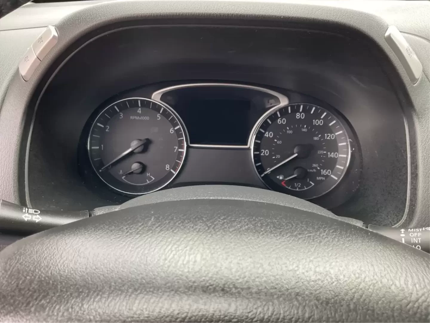 2018 Nissan Pathfinder SV (5N1DR2MM1JC) with an 3.5L V-6 gasoline direct injection engine, located at 4508 South Dixie Dr, Moraine, OH, 45439, (937) 908-9800, 39.689976, -84.218452 - Are you ready to elevate your family adventures or weekend getaways? Look no further than the 2018 Nissan Pathfinder SV, available now at Advantage Car and Credit in Vandalia, OH. Perfectly designed for growing families, this spacious SUV is not only a reliable daily driver but also an ideal compani - Photo#15