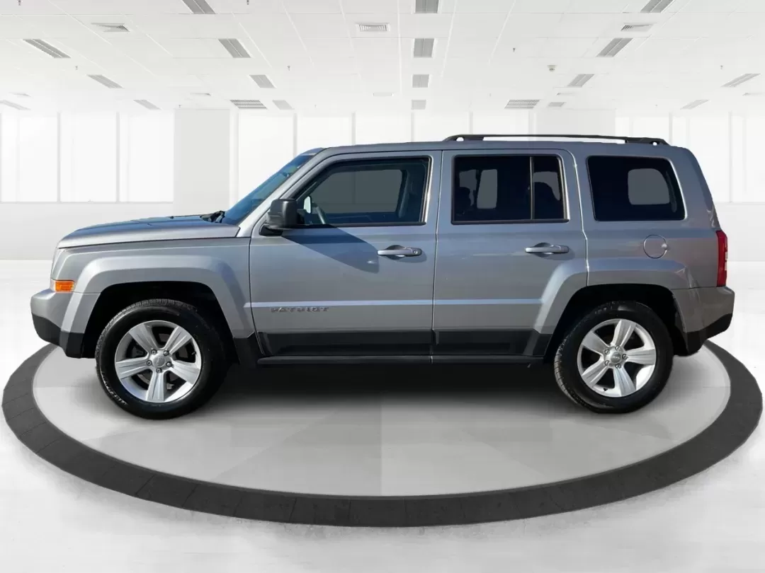 2016 Jeep Patriot Sport (1C4NJPBB6GD) with an Other engine, located at 1184 Kauffman Ave, Fairborn, OH, 45324, (937) 908-9800, 39.807072, -84.030914 - **Adventure Awaits with the 2016 Jeep Patriot Sport! Perfect for Your Next Journey!**<br /> <br /> Are you ready to tackle family road trips, weekend getaways, or daily commutes with confidence? The 2016 Jeep Patriot Sport is the versatile SUV you've been searching for! This rugged vehicle combines - Photo#5