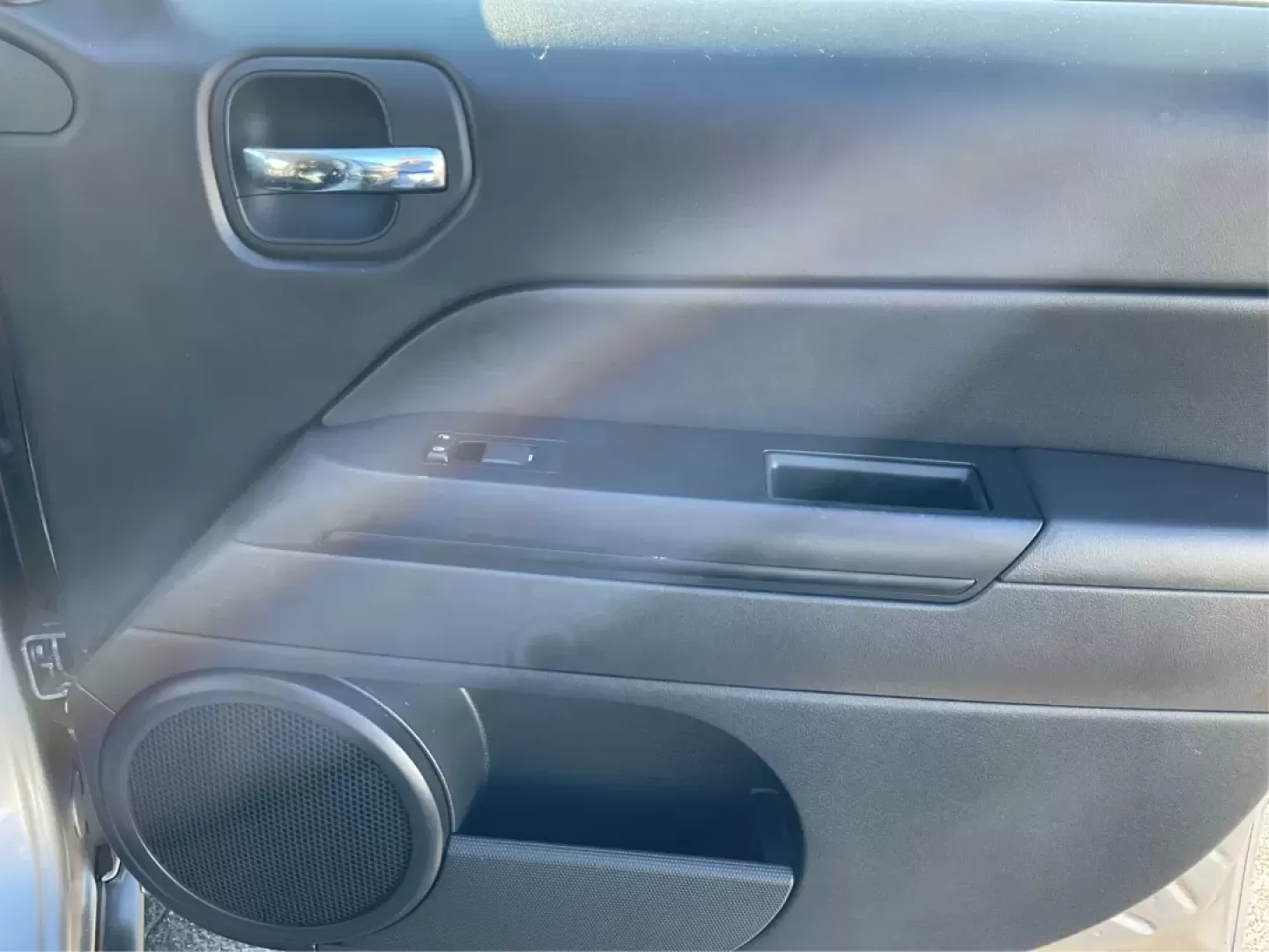 2016 Jeep Patriot Sport (1C4NJPBB6GD) with an Other engine, located at 1184 Kauffman Ave, Fairborn, OH, 45324, (937) 908-9800, 39.807072, -84.030914 - **Adventure Awaits with the 2016 Jeep Patriot Sport! Perfect for Your Next Journey!**<br /> <br /> Are you ready to tackle family road trips, weekend getaways, or daily commutes with confidence? The 2016 Jeep Patriot Sport is the versatile SUV you've been searching for! This rugged vehicle combines - Photo#17