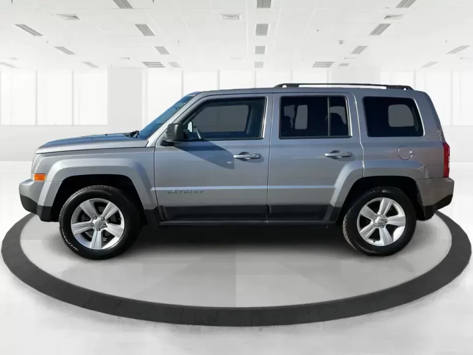 2016 Jeep Patriot Sport 2WD (1C4NJPBB6GD) with an 2.4L L4 DOHC 16V engine, Automatic transmission, located at 1951 S Dayton Lakeview Rd., New Carlisle, OH, 45344, (937) 908-9800, 39.890999, -84.050255 - Pack up the kids, load the cooler, and point the hood toward a weekend at Buck Creek State Park or an easy day trip to downtown Dayton-this 2016 Jeep Patriot Sport is the kind of compact SUV that fits real life in New Carlisle. With classic Jeep styling, practical cargo space, and everyday-friendly - Photo#5
