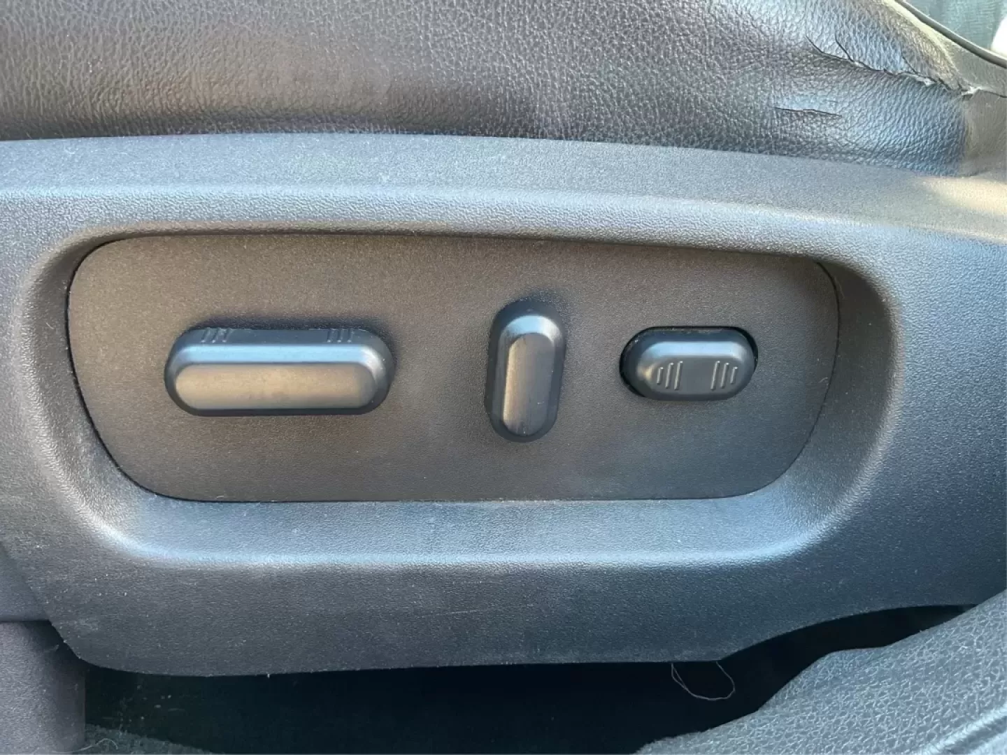 2013 Ford Flex Limited (2FMHK6DT6DB) with an EcoBoost 3.5L V-6 gasoline direct injection engine, located at 1951 S Dayton Lakeview Rd., New Carlisle, OH, 45344, (937) 908-9800, 39.890999, -84.050255 - ### Discover Your Adventure with the 2013 Ford Flex Limited at Advantage Car and Credit!<br /> <br /> Are you searching for a vehicle that perfectly balances family comfort with versatility? Look no further than the 2013 Ford Flex Limited, available now at Advantage Car and Credit in New Carlisle, O - Photo#18