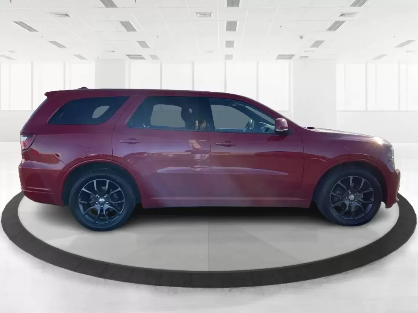 2015 Dodge Durango R/T (1C4SDJCT8FC) with an HEMI 5.7L V-8 variable valve control engine, located at 8750 N County Rd 25A, Piqua, OH, 45356, (937) 908-9800, 40.164391, -84.232513 - **Unleash Your Adventurous Spirit with the 2015 Dodge Durango R/T at Advantage Car and Credit - Troy!**<br /> <br /> Are you ready to elevate your family outings or weekend adventures? The 2015 Dodge Durango R/T is the perfect vehicle for those who demand style, performance, and versatility. Whether - Photo#1