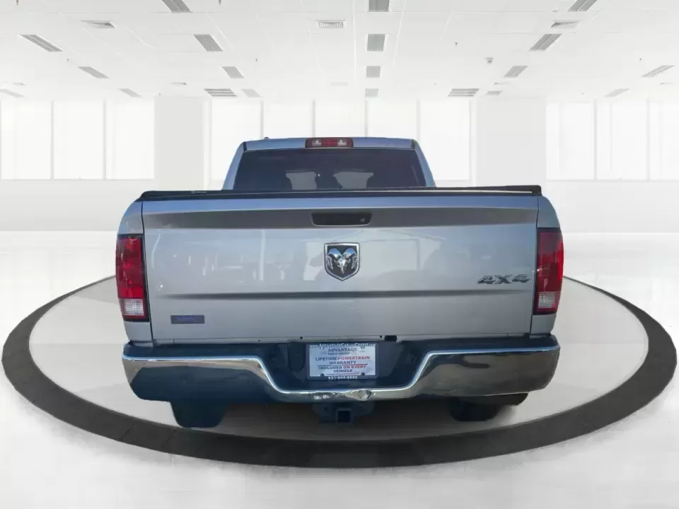 2016 Ram 1500 Tradesman (1C6RR7FT3GS) with an 5.7L V8 OHV 16V engine, 6A transmission, located at 4508 South Dixie Dr, Moraine, OH, 45439, (937) 908-9800, 39.689976, -84.218452 - Looking for a reliable vehicle that seamlessly fits into your active lifestyle? Look no further than this robust 2016 Ram 1500 Tradesman, available now at Advantage Car and Credit in Moraine, OH. This quad cab truck is not just a vehicle; it's a gateway to adventure, perfect for weekend getaways, tr - Photo#3