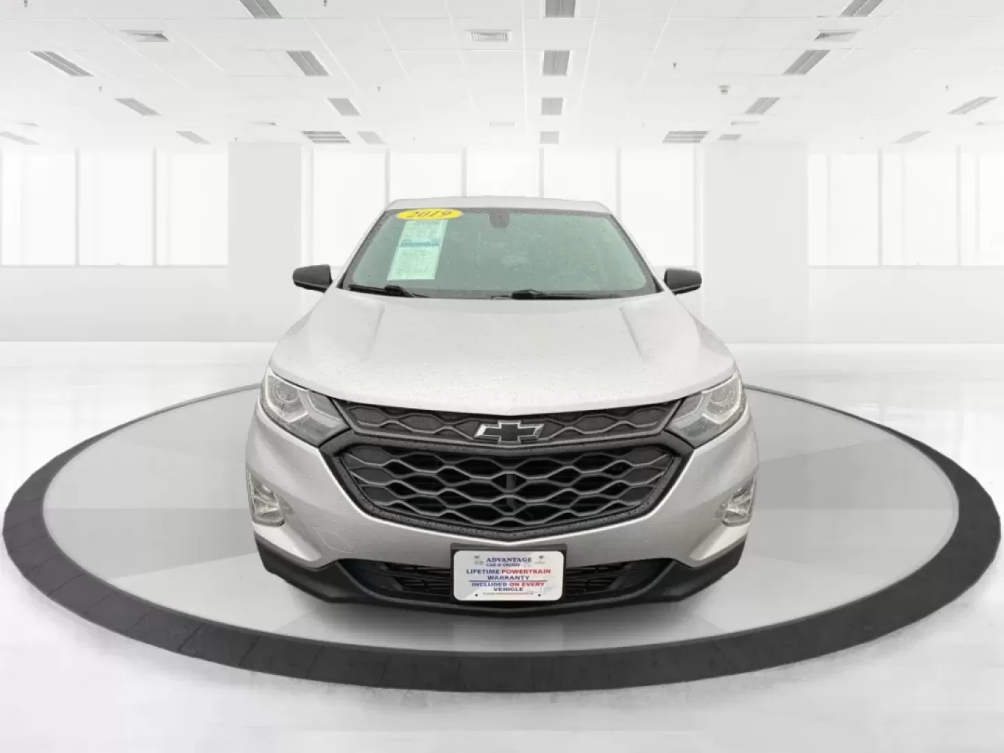 2019 Chevrolet Equinox LT (3GNAXKEV6KS) with an 1.5L I-4 gasoline direct injection engine, located at 8750 N County Rd 25A, Piqua, OH, 45356, (937) 908-9800, 40.164391, -84.232513 - **Unleash the Adventure with This 2019 Chevrolet Equinox LT: Your Perfect SUV Awaits!**<br /> <br /> If you're searching for a versatile SUV that can effortlessly transition from busy weekdays to weekend getaways, look no further than this stunning 2019 Chevrolet Equinox LT, available now at Advanta - Photo#7