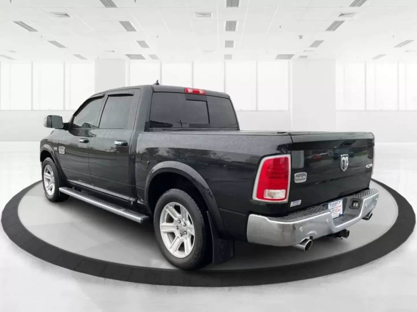 2016 Ram 1500 Longhorn (1C6RR7PT9GS) with an Other engine, located at 8750 N County Rd 25A, Piqua, OH, 45356, (937) 908-9800, 40.164391, -84.232513 - **Discover Your Next Adventure with This 2016 Ram 1500 Longhorn at Advantage Car and Credit - Piqua, OH**<br /> <br /> Are you ready to elevate your driving experience and embrace the freedom of the open road? Whether you're hauling gear for a weekend getaway or navigating daily commutes, the 2016 R - Photo#4