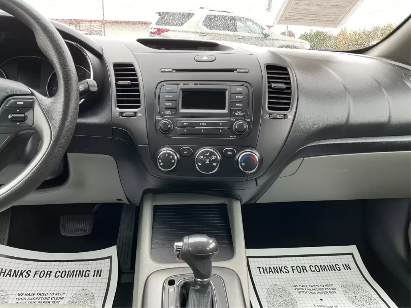 2015 Kia Forte LX (KNAFK4A67F5) with an 1.8L I-4 DOHC engine, located at 1951 S Dayton Lakeview Rd., New Carlisle, OH, 45344, (937) 908-9800, 39.890999, -84.050255 - **Find Your Perfect Commuter Companion: 2015 Kia Forte LX at Advantage Car and Credit - New Carlisle!**<br /> <br /> Are you searching for a reliable sedan that combines efficiency, comfort, and style? Look no further than this 2015 Kia Forte LX, available now at Advantage Car and Credit in New Carl - Photo#13