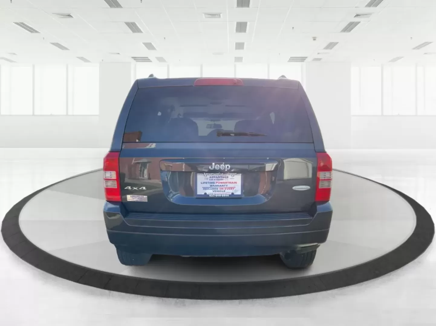 2015 Jeep Patriot Latitude (1C4NJRFB2FD) with an 2.4L I-4 DOHC engine, located at 8750 N County Rd 25A, Piqua, OH, 45356, (937) 908-9800, 40.164391, -84.232513 - **Explore the Open Road with Confidence in this 2015 Jeep Patriot Latitude!**<br /> <br /> Are you ready to embrace new adventures? This 2015 Jeep Patriot Latitude is the perfect companion for anyone looking to escape the hustle and bustle of daily life. With its sleek Maximum Steel Metallic Clearco - Photo#3