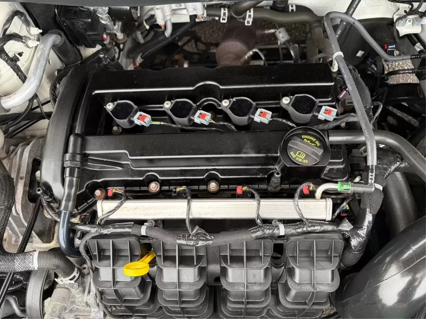 2016 Dodge Journey SE (3C4PDCAB1GT) with an Tigershark MultiAir 2.4L I-4 DOHC engine, located at 1099 N County Rd 25A , Troy, OH, 45373, (937) 908-9800, 40.057079, -84.212883 - Are you searching for the perfect vehicle to accommodate your growing family or enhance your daily commute? Look no further than this stunning 2016 Dodge Journey SE, available now at Advantage Car and Credit in Troy, OH! With its spacious interior and excellent features, this budget-friendly SUV is - Photo#11