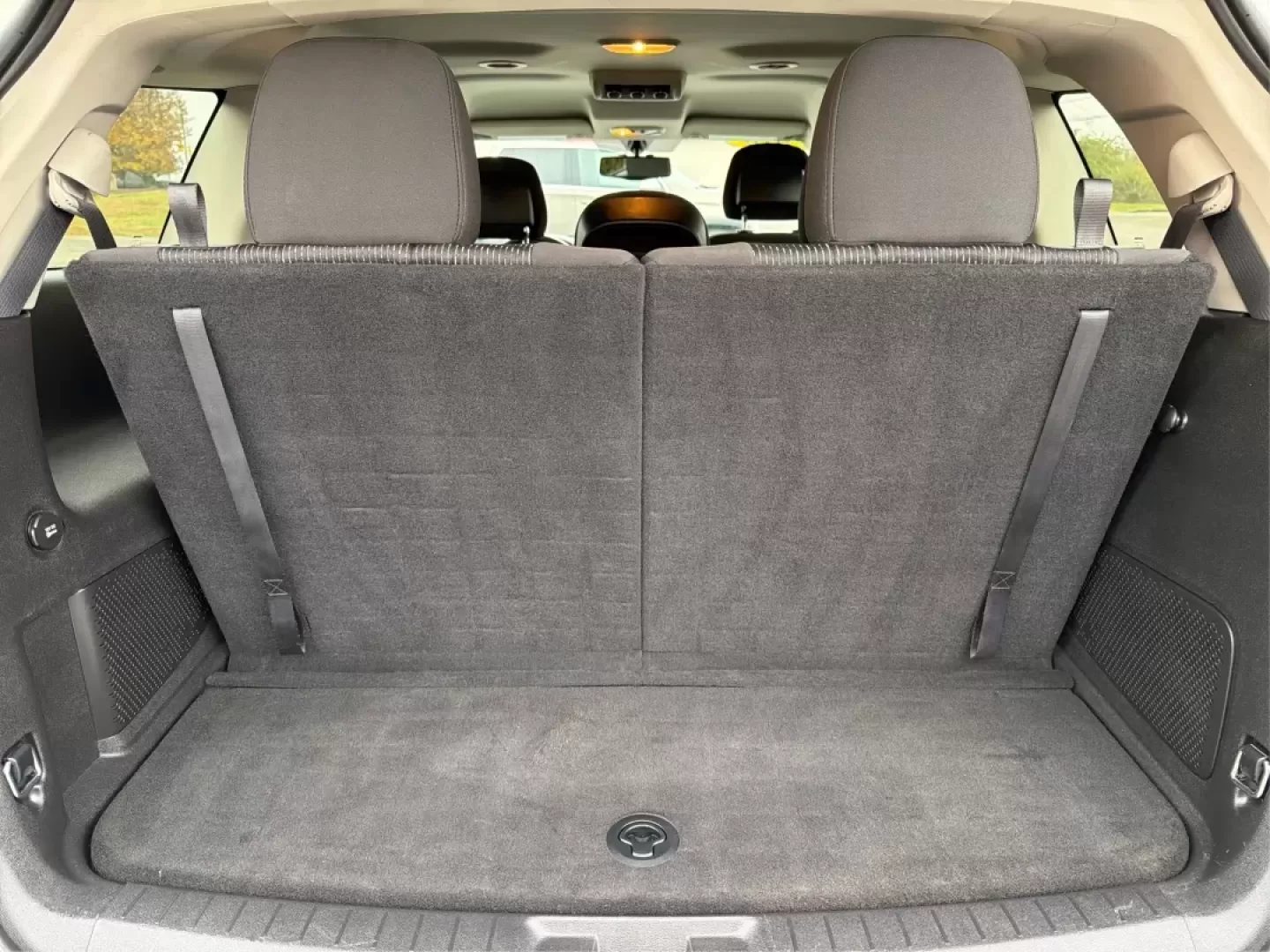 2016 Dodge Journey SE (3C4PDCAB1GT) with an Tigershark MultiAir 2.4L I-4 DOHC engine, located at 1099 N County Rd 25A , Troy, OH, 45373, (937) 908-9800, 40.057079, -84.212883 - Are you searching for the perfect vehicle to accommodate your growing family or enhance your daily commute? Look no further than this stunning 2016 Dodge Journey SE, available now at Advantage Car and Credit in Troy, OH! With its spacious interior and excellent features, this budget-friendly SUV is - Photo#12