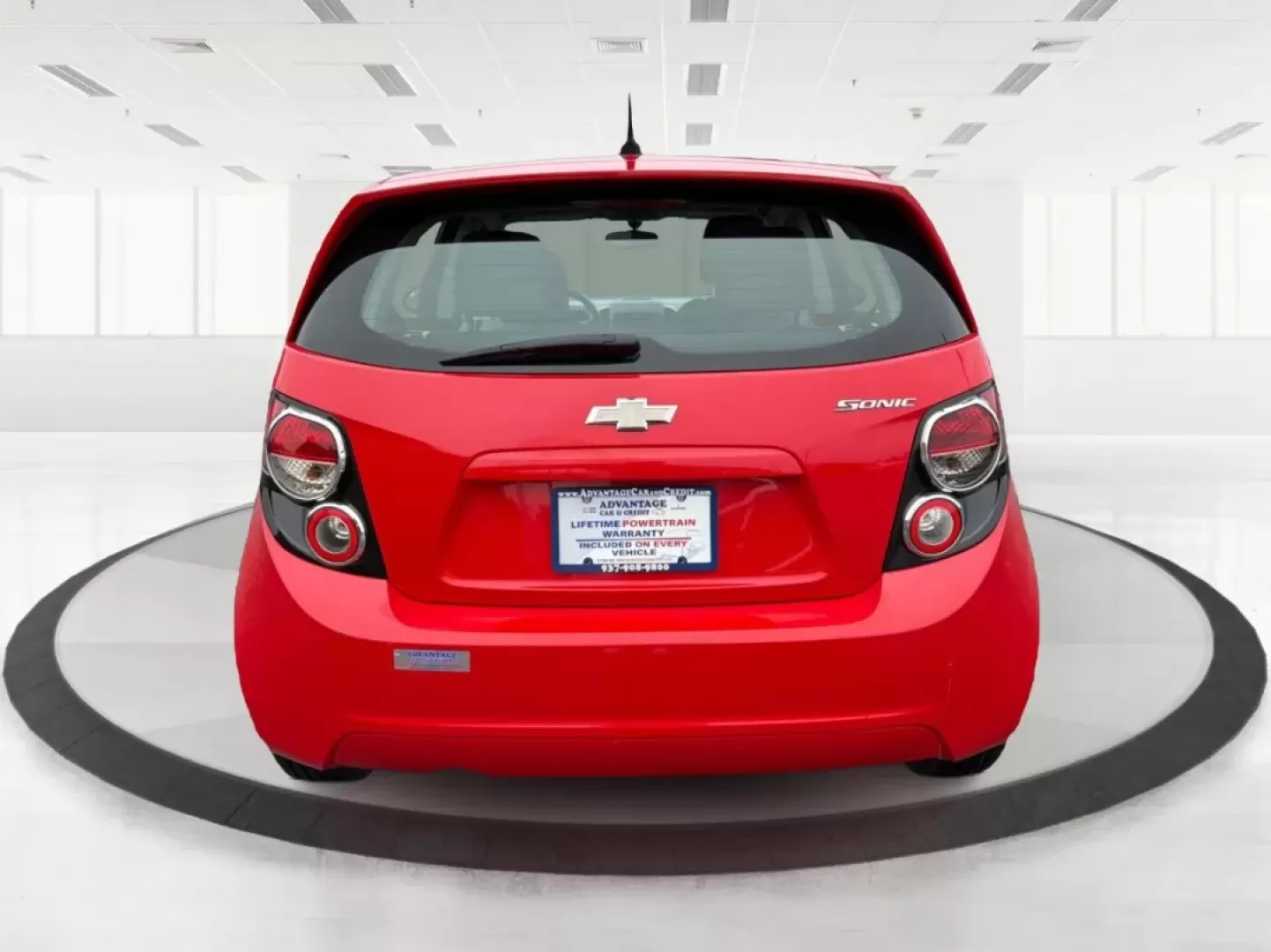 2014 Chevrolet Sonic LS Auto (1G1JA6SH1E4) with an Other engine, located at 1951 S Dayton Lakeview Rd., New Carlisle, OH, 45344, (937) 908-9800, 39.890999, -84.050255 - Are you in search of a reliable hatchback that perfectly balances style, efficiency, and practicality? Look no further than this stunning 2014 Chevrolet Sonic LS Auto, now available at Advantage Car and Credit in Riverside, OH. This vehicle is not just a mode of transportation; it's your new partner - Photo#3