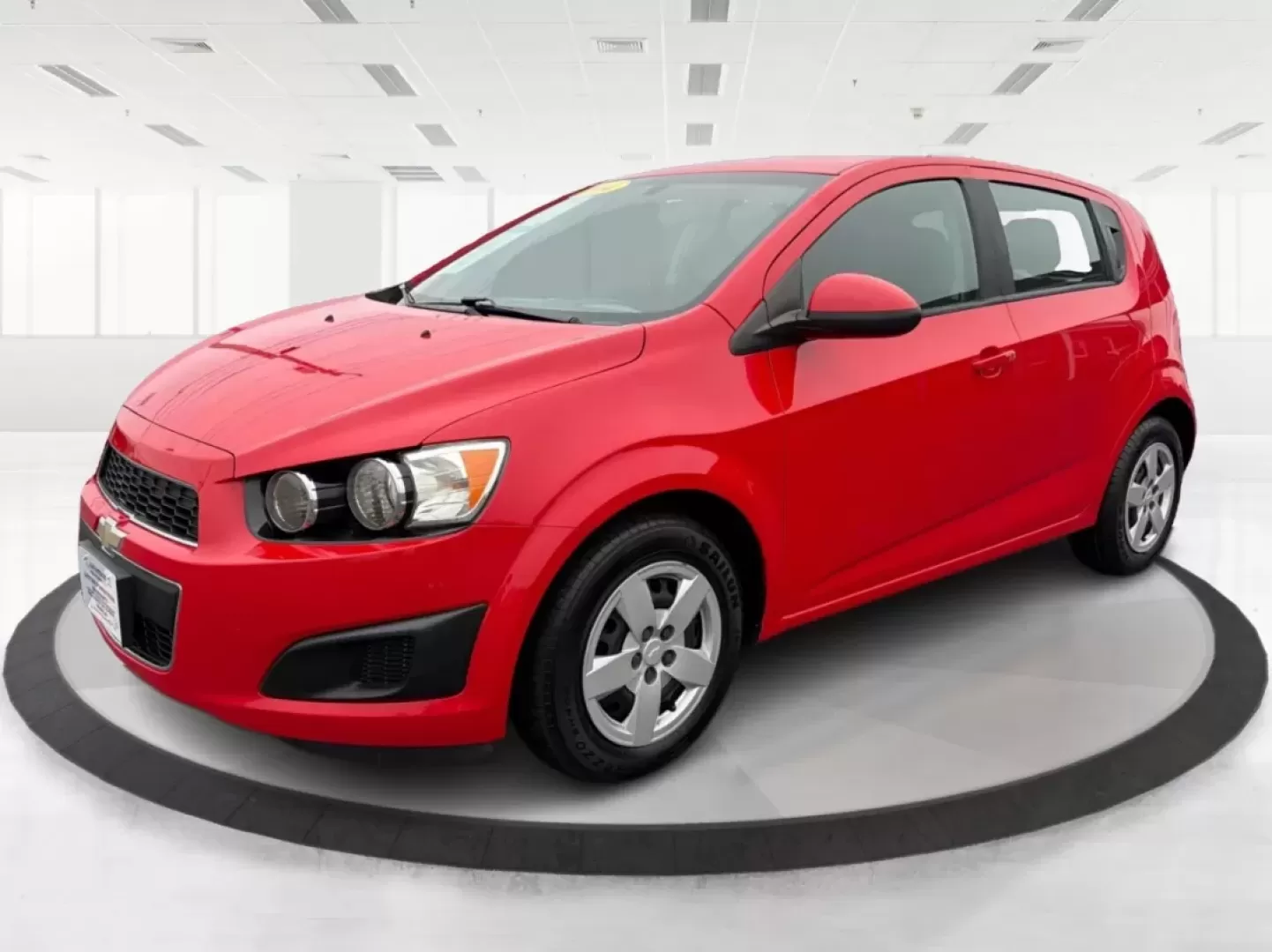 2014 Chevrolet Sonic LS Auto (1G1JA6SH1E4) with an Other engine, located at 1951 S Dayton Lakeview Rd., New Carlisle, OH, 45344, (937) 908-9800, 39.890999, -84.050255 - Are you in search of a reliable hatchback that perfectly balances style, efficiency, and practicality? Look no further than this stunning 2014 Chevrolet Sonic LS Auto, now available at Advantage Car and Credit in Riverside, OH. This vehicle is not just a mode of transportation; it's your new partner - Photo#8