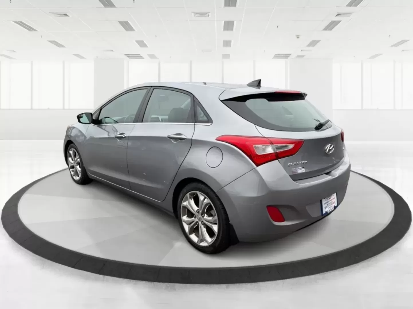 2016 Hyundai Elantra GT HB (KMHD35LH0GU) with an Other engine, located at 401 Woodman Dr, Riverside, OH, 45431, (937) 908-9800, 39.760899, -84.123421 - **Discover Your Next Adventure with the 2016 Hyundai Elantra GT at Advantage Car and Credit Riverside!** <br /> <br /> Are you ready to elevate your daily commute or family road trips with a stylish and reliable vehicle? The 2016 Hyundai Elantra GT is the perfect blend of comfort, efficiency, and p - Photo#4