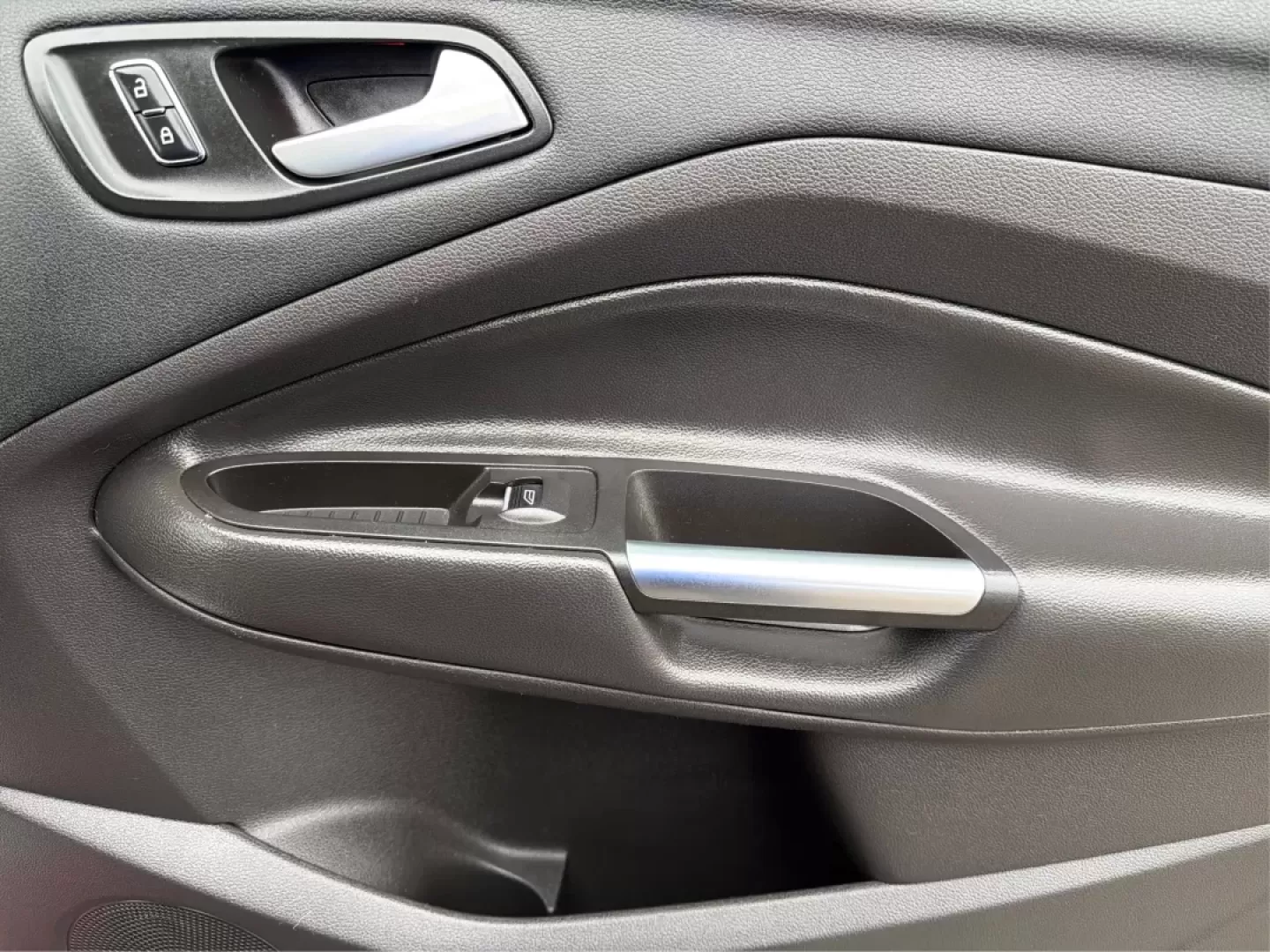 2015 Ford Escape Titanium (1FMCU0J96FU) with an Other engine, located at 401 Woodman Dr, Riverside, OH, 45431, (937) 908-9800, 39.760899, -84.123421 - **Adventure Awaits with the 2015 Ford Escape Titanium! Perfect for Family Road Trips and Daily Commuting!**<br /> <br /> Are you ready to take your adventures to the next level? This stunning Ruby Red Metallic Tinted Clearcoat 2015 Ford Escape Titanium is the ideal SUV for families, commuters, and w - Photo#20