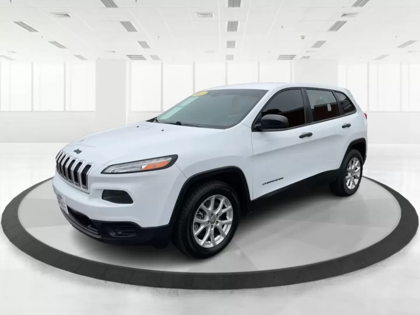 2015 Jeep Cherokee Sport (1C4PJLAB0FW) with an Other engine, located at 1184 Kauffman Ave, Fairborn, OH, 45324, (937) 908-9800, 39.807072, -84.030914 - ### Adventure Awaits with this 2015 Jeep Cherokee Sport!<br /> <br /> Are you ready for your next family road trip, weekend adventure, or daily commute? This 2015 Jeep Cherokee Sport is the perfect companion, combining style, comfort, and versatility for all your lifestyle needs. With its rugged cap - Photo#8