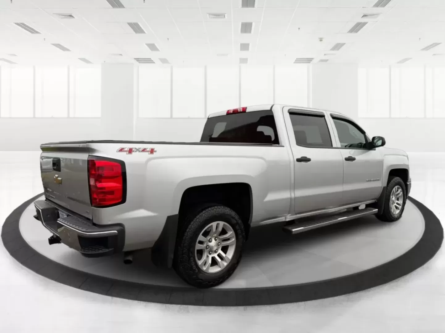 2014 Chevrolet Silverado 1500 1LT (3GCUKREC1EG) with an Other engine, located at 1099 N County Rd 25A , Troy, OH, 45373, (937) 908-9800, 40.057079, -84.212883 - **Elevate Your Lifestyle with the 2014 Chevrolet Silverado 1500** <br /> <br /> Unleash the power of adventure with the 2014 Chevrolet Silverado 1500, the perfect companion for weekend road trips, family outings, or tackling tough jobs around Troy, OH. This rugged yet refined truck blends capabilit - Photo#2