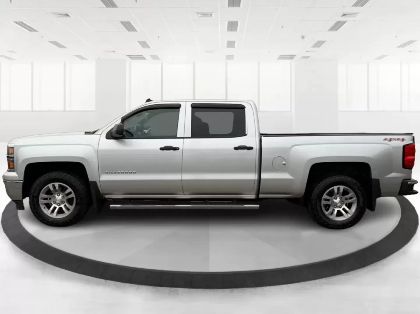 2014 Chevrolet Silverado 1500 1LT (3GCUKREC1EG) with an Other engine, located at 1099 N County Rd 25A , Troy, OH, 45373, (937) 908-9800, 40.057079, -84.212883 - **Elevate Your Lifestyle with the 2014 Chevrolet Silverado 1500** <br /> <br /> Unleash the power of adventure with the 2014 Chevrolet Silverado 1500, the perfect companion for weekend road trips, family outings, or tackling tough jobs around Troy, OH. This rugged yet refined truck blends capabilit - Photo#5