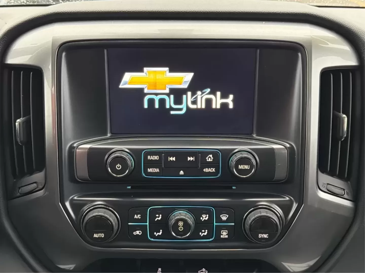 2014 Chevrolet Silverado 1500 1LT (3GCUKREC1EG) with an Other engine, located at 1099 N County Rd 25A , Troy, OH, 45373, (937) 908-9800, 40.057079, -84.212883 - **Elevate Your Lifestyle with the 2014 Chevrolet Silverado 1500** <br /> <br /> Unleash the power of adventure with the 2014 Chevrolet Silverado 1500, the perfect companion for weekend road trips, family outings, or tackling tough jobs around Troy, OH. This rugged yet refined truck blends capabilit - Photo#12