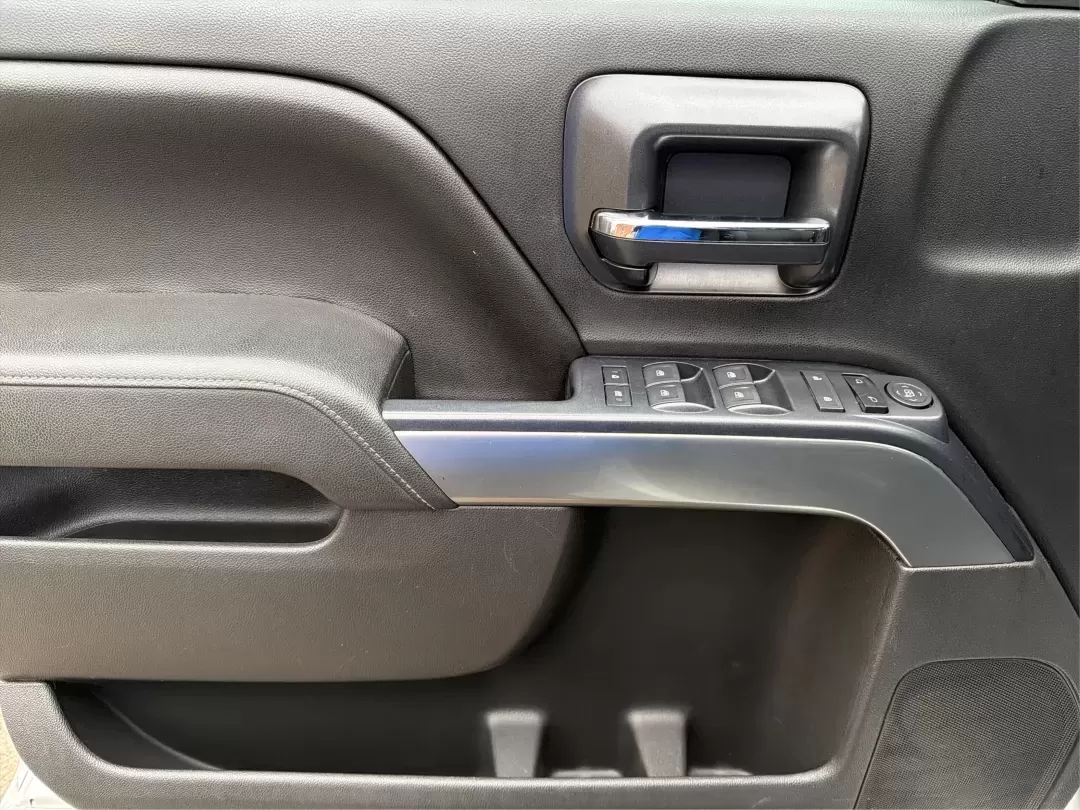 2014 Chevrolet Silverado 1500 1LT (3GCUKREC1EG) with an Other engine, located at 401 Woodman Dr, Riverside, OH, 45431, (937) 908-9800, 39.760899, -84.123421 - 2014 Chevrolet Silverado 1500 1LT - Photo#18