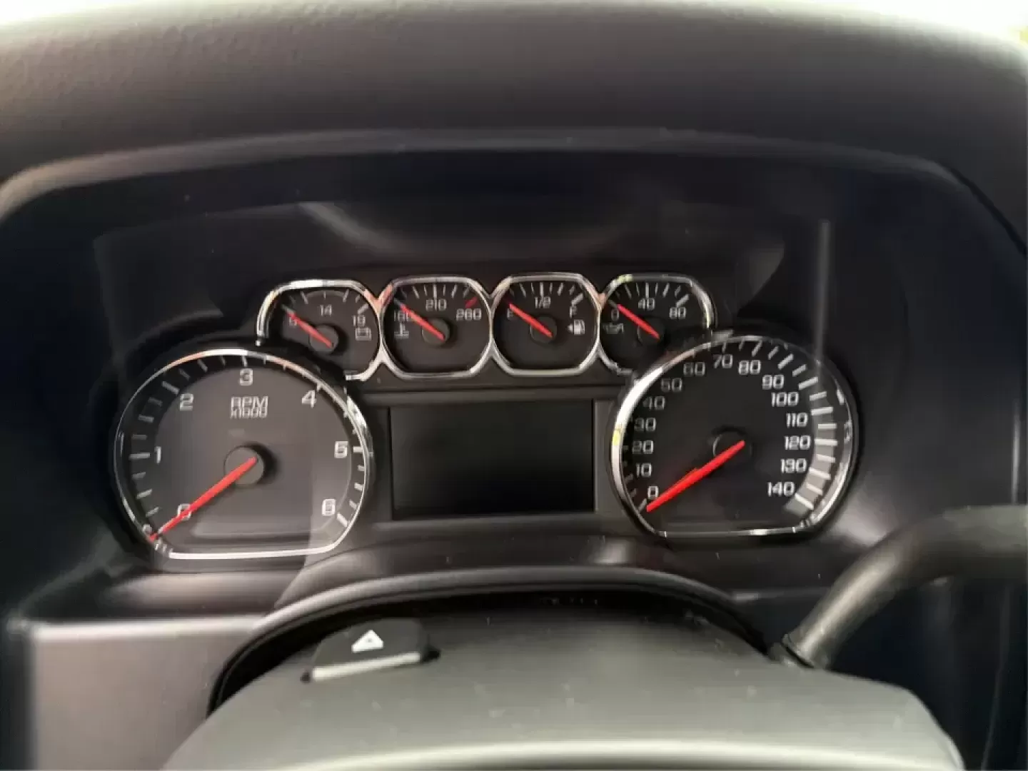 2014 Chevrolet Silverado 1500 1LT (3GCUKREC1EG) with an 5.3L V8 OHV 16V engine, 6-Speed Automatic transmission, located at 1230 East Main St, Xenia, OH, 45385, (937) 908-9800, 39.688026, -83.910172 - **Elevate Your Lifestyle with the 2014 Chevrolet Silverado 1500** <br /> <br /> Unleash the power of adventure with the 2014 Chevrolet Silverado 1500, the perfect companion for weekend road trips, family outings, or tackling tough jobs around Troy, OH. This rugged yet refined truck blends capabilit - Photo#14