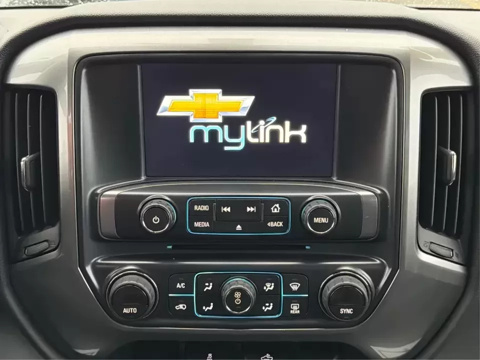 2014 Chevrolet Silverado 1500 1LT (3GCUKREC1EG) with an 5.3L V8 OHV 16V engine, 6-Speed Automatic transmission, located at 8750 N County Rd 25A, Piqua, OH, 45356, (937) 908-9800, 40.164391, -84.232513 - **Elevate Your Lifestyle with the 2014 Chevrolet Silverado 1500** <br /> <br /> Unleash the power of adventure with the 2014 Chevrolet Silverado 1500, the perfect companion for weekend road trips, family outings, or tackling tough jobs around Troy, OH. This rugged yet refined truck blends capabilit - Photo#12