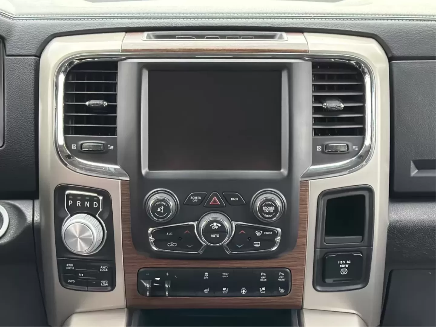 2014 Ram 1500 Laramie (1C6RR7NT8ES) with an Other engine, located at 1951 S Dayton Lakeview Rd., New Carlisle, OH, 45344, (937) 908-9800, 39.890999, -84.050255 - Are you ready to elevate your driving experience and tackle any adventure that comes your way? The 2014 Ram 1500 Laramie is not just a truck; it's an embodiment of capability, comfort, and style, making it perfect for those who lead an active lifestyle in New Carlisle, OH. Whether you're gearing up - Photo#12