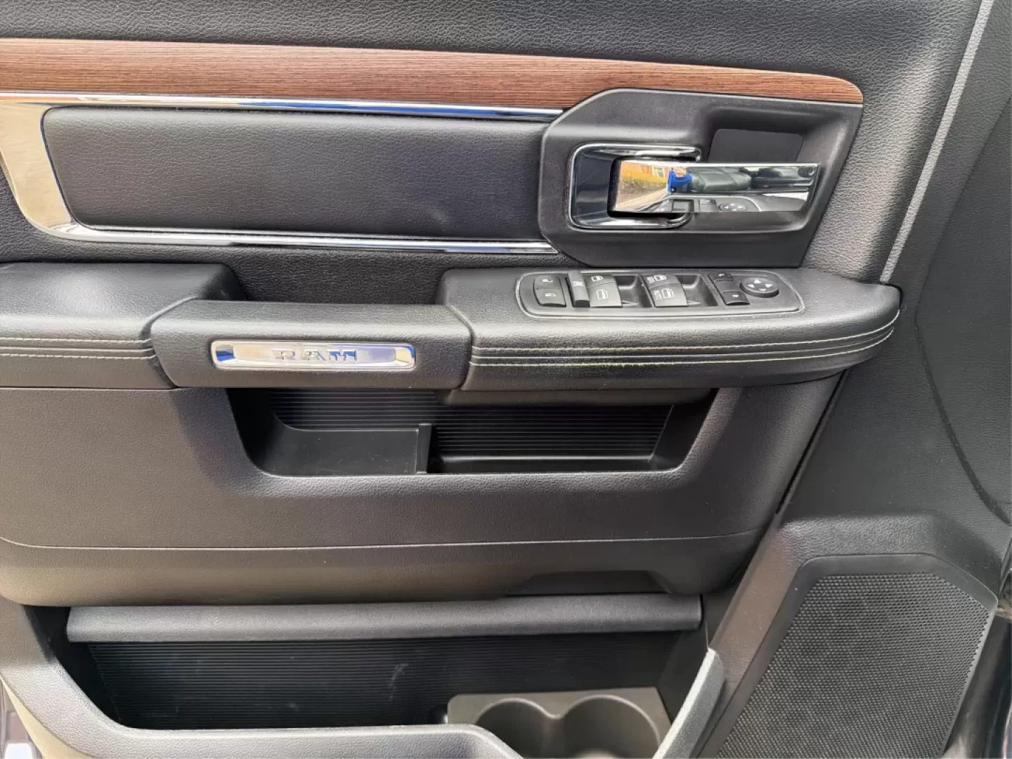 2014 Ram 1500 Laramie (1C6RR7NT8ES) with an Other engine, located at 1951 S Dayton Lakeview Rd., New Carlisle, OH, 45344, (937) 908-9800, 39.890999, -84.050255 - Are you ready to elevate your driving experience and tackle any adventure that comes your way? The 2014 Ram 1500 Laramie is not just a truck; it's an embodiment of capability, comfort, and style, making it perfect for those who lead an active lifestyle in New Carlisle, OH. Whether you're gearing up - Photo#18