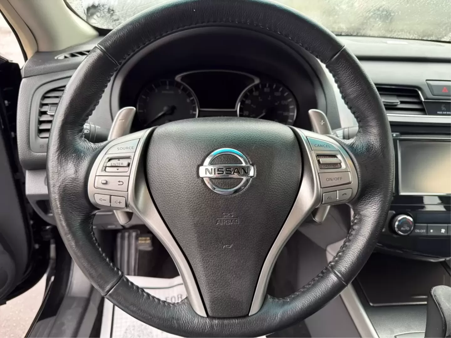 2013 Nissan Altima 3.5 SL (1N4BL3AP9DC) with an VQ 3.5L V-6 DOHC engine, located at 401 Woodman Dr, Riverside, OH, 45431, (937) 908-9800, 39.760899, -84.123421 - **Discover the 2013 Nissan Altima 3.5 SL - Your Perfect Family Sedan Awaits!**<br /> <br /> Are you in search of a reliable and stylish sedan that fits seamlessly into your daily life? The 2013 Nissan Altima 3.5 SL is here to cater to your needs, whether you're navigating the school run, commuting t - Photo#16