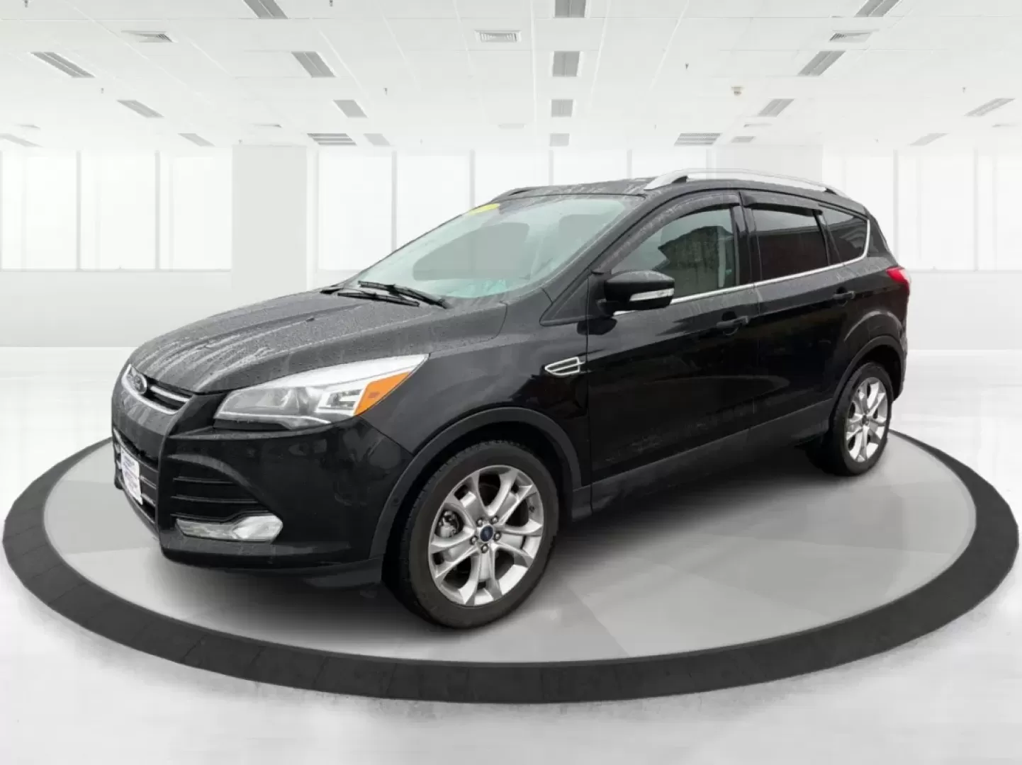 2016 Ford Escape Titanium (1FMCU0J94GU) with an Other engine, located at 1951 S Dayton Lakeview Rd., New Carlisle, OH, 45344, (937) 908-9800, 39.890999, -84.050255 - **Explore New Adventures with the 2016 Ford Escape Titanium Perfect for Families and Commuters Alike!**<br /> <br /> Are you ready to elevate your driving experience? The 2016 Ford Escape Titanium is the ideal companion for both bustling family life and daily commutes, bringing together style, comf - Photo#8