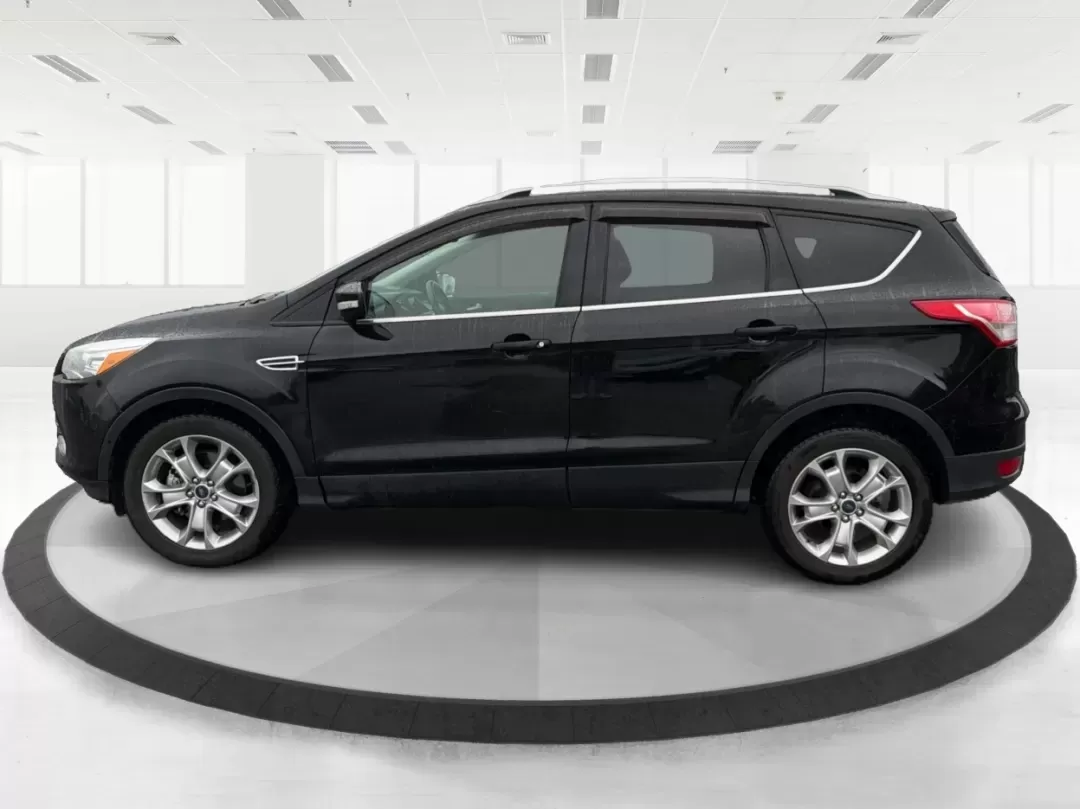 2016 Ford Escape Titanium (1FMCU0J94GU) with an Other engine, located at 1184 Kauffman Ave, Fairborn, OH, 45324, (937) 908-9800, 39.807072, -84.030914 - **Explore New Adventures with the 2016 Ford Escape Titanium Perfect for Families and Commuters Alike!**<br /> <br /> Are you ready to elevate your driving experience? The 2016 Ford Escape Titanium is the ideal companion for both bustling family life and daily commutes, bringing together style, comf - Photo#5
