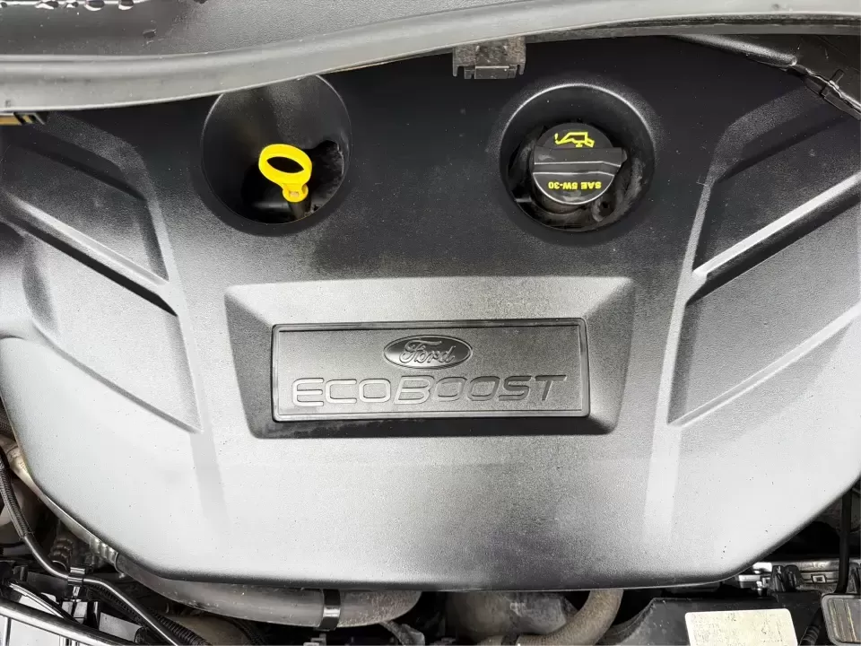 2016 Ford Escape Titanium (1FMCU0J94GU) with an 2.0L L4 DOHC 16V engine, 6-Speed Automatic transmission, located at 401 Woodman Dr, Riverside, OH, 45431, (937) 908-9800, 39.760899, -84.123421 - **Explore New Adventures with the 2016 Ford Escape Titanium Perfect for Families and Commuters Alike!**<br /> <br /> Are you ready to elevate your driving experience? The 2016 Ford Escape Titanium is the ideal companion for both bustling family life and daily commutes, bringing together style, comf - Photo#11
