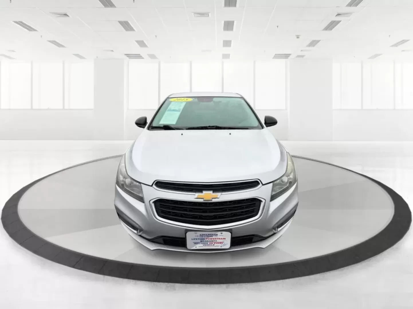 2015 Chevrolet Cruze LS Auto (1G1PA5SG5F7) with an ECOTEC 1.8L I-4 DOHC engine, located at 1230 East Main St, Xenia, OH, 45385, (937) 908-9800, 39.688026, -83.910172 - **Discover Your Ideal Commute Companion: 2015 Chevrolet Cruze LS Auto**<br /> <br /> Are you in the market for a reliable vehicle that won't break the bank? Look no further! The 2015 Chevrolet Cruze LS Auto is the perfect solution for budget-conscious buyers and growing families alike. With its blen - Photo#7