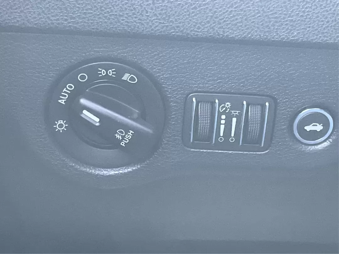 2014 Dodge Charger SXT (2C3CDXJG6EH) with an 3.6L V-6 DOHC engine, located at 1099 N County Rd 25A , Troy, OH, 45373, (937) 908-9800, 40.057079, -84.212883 - **Unleash Your Inner Adventurer with this 2014 Dodge Charger SXT!**<br /> <br /> Are you ready to transform your daily commute into an exhilarating experience? Look no further than this 2014 Dodge Charger SXT, available now at Advantage Car and Credit Piqua! Perfect for those who crave a blend of s - Photo#17