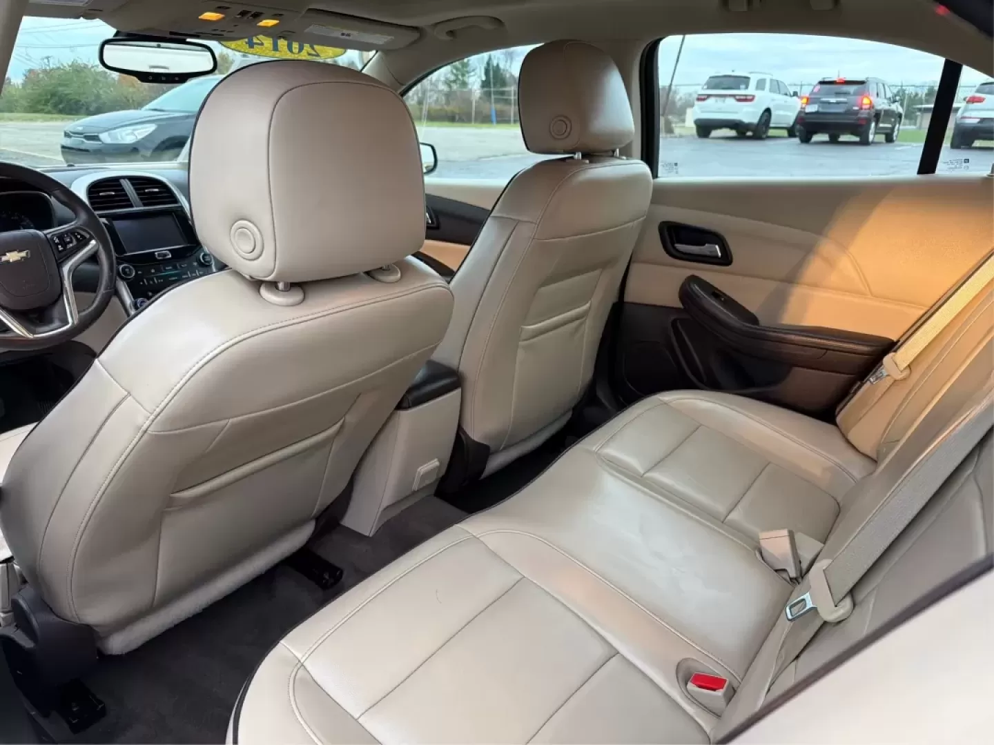 2014 Chevrolet Malibu 2LT (1G11E5SL4EF) with an ECOTEC 2.5L I-4 gasoline direct injection engine, located at 4508 South Dixie Dr, Moraine, OH, 45439, (937) 908-9800, 39.689976, -84.218452 - **Drive into Comfort and Confidence with the 2014 Chevrolet Malibu 2LT!**<br /> <br /> Are you searching for the perfect vehicle to elevate your daily commute or weekend adventures? Look no further! The 2014 Chevrolet Malibu 2LT is designed for those who value comfort, practicality, and style. Wheth - Photo#10