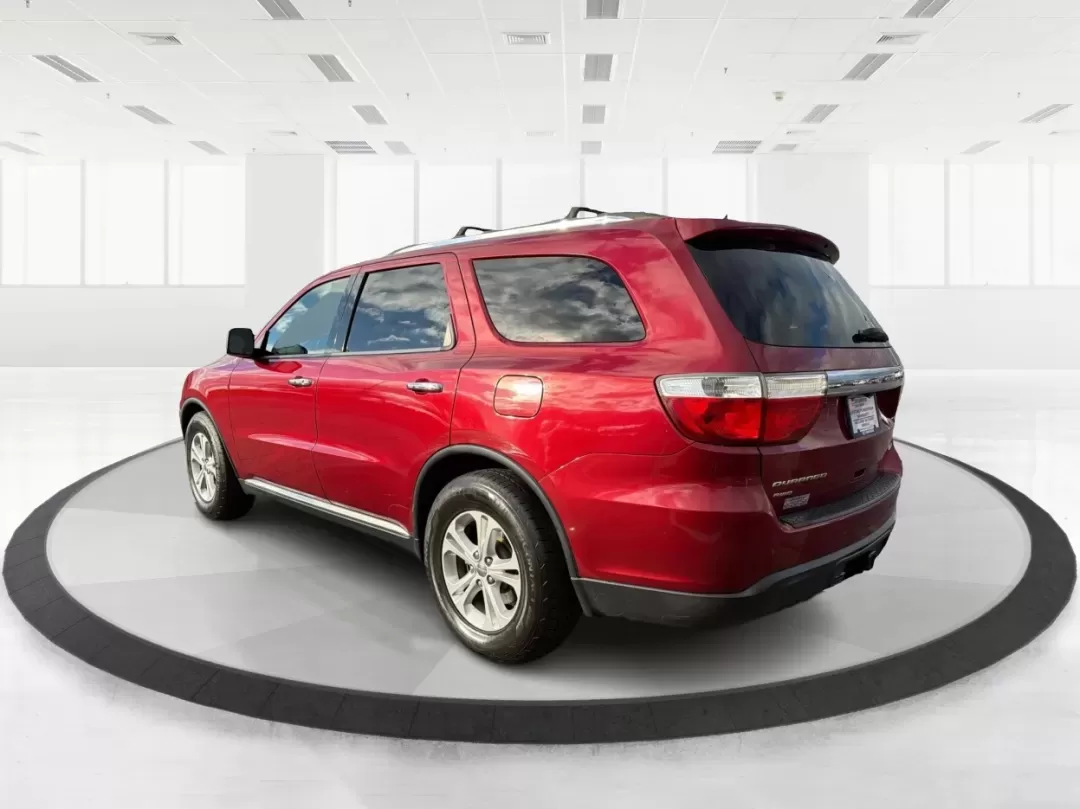 2013 Dodge Durango Crew (1C4RDJDG4DC) with an Other engine, located at 401 Woodman Dr, Riverside, OH, 45431, (937) 908-9800, 39.760899, -84.123421 - Are you ready to elevate your family adventures or tackle your daily commute with unparalleled ease? Look no further than this stunning 2013 Dodge Durango Crew, now available at Advantage Car and Credit in New Carlisle, OH. Perfect for growing families and those who love weekend getaways, this SUV n - Photo#4