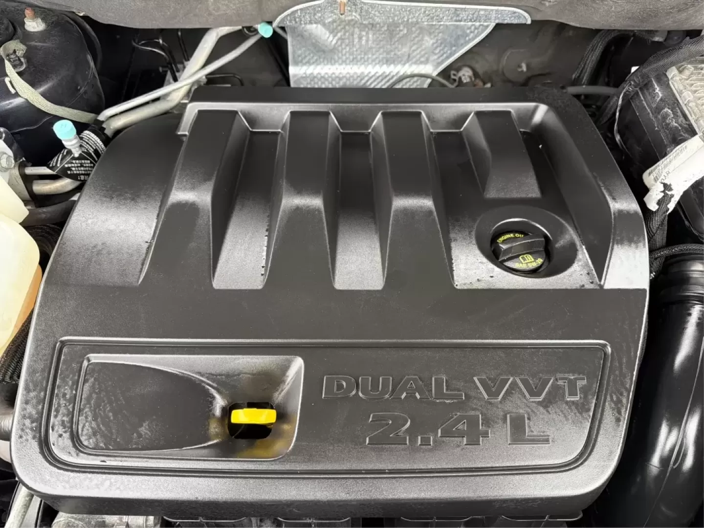 2014 Jeep Compass Latitude (1C4NJDEB3ED) with an 2.4L I-4 DOHC engine, located at 4508 South Dixie Dr, Moraine, OH, 45439, (937) 908-9800, 39.689976, -84.218452 - ### Explore the Open Road with Confidence in the 2014 Jeep Compass Latitude!<br /> <br /> Are you ready to embrace the freedom of adventure? The 2014 Jeep Compass Latitude is the perfect vehicle for those who crave a blend of rugged capability and family-friendly comfort. Whether you're planning a w - Photo#11