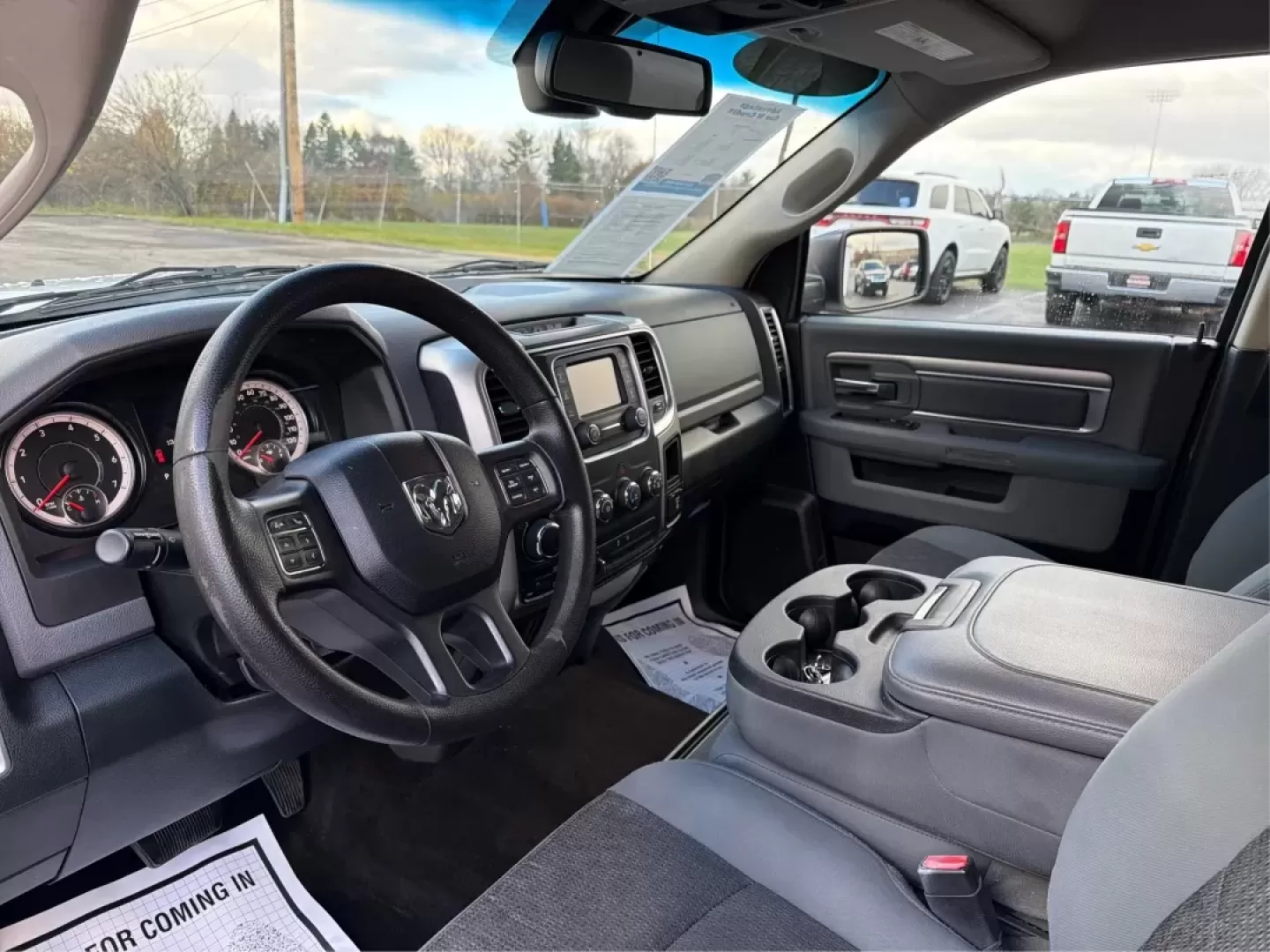 2017 Ram 1500 SLT (1C6RR7LT9HS) with an Other engine, located at 8750 N County Rd 25A, Piqua, OH, 45356, (937) 908-9800, 40.164391, -84.232513 - **Discover Your Next Adventure in the 2017 Ram 1500 SLT Crew Cab!**<br /> <br /> Are you ready to elevate your lifestyle with a rugged yet sophisticated vehicle? Look no further than this stunning 2017 Ram 1500 SLT Crew Cab, available now at Advantage Car and Credit in Piqua, OH. Whether you're a gr - Photo#9