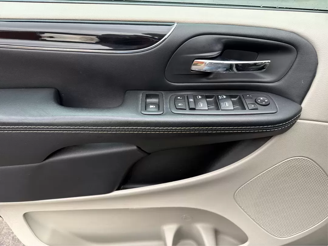 2017 Dodge Grand Caravan SXT (2C4RDGCG4HR) with an Pentastar 3.6L V-6 DOHC engine, located at 8750 N County Rd 25A, Piqua, OH, 45356, (937) 908-9800, 40.164391, -84.232513 - **Drive Your Family Adventures with the 2017 Dodge Grand Caravan from Advantage Car and Credit - Piqua!**<br /> <br /> Are you ready to elevate your family outings, school runs, or weekend getaways? The 2017 Dodge Grand Caravan SXT is the perfect companion for your lifestyle. With ample space for pa - Photo#19