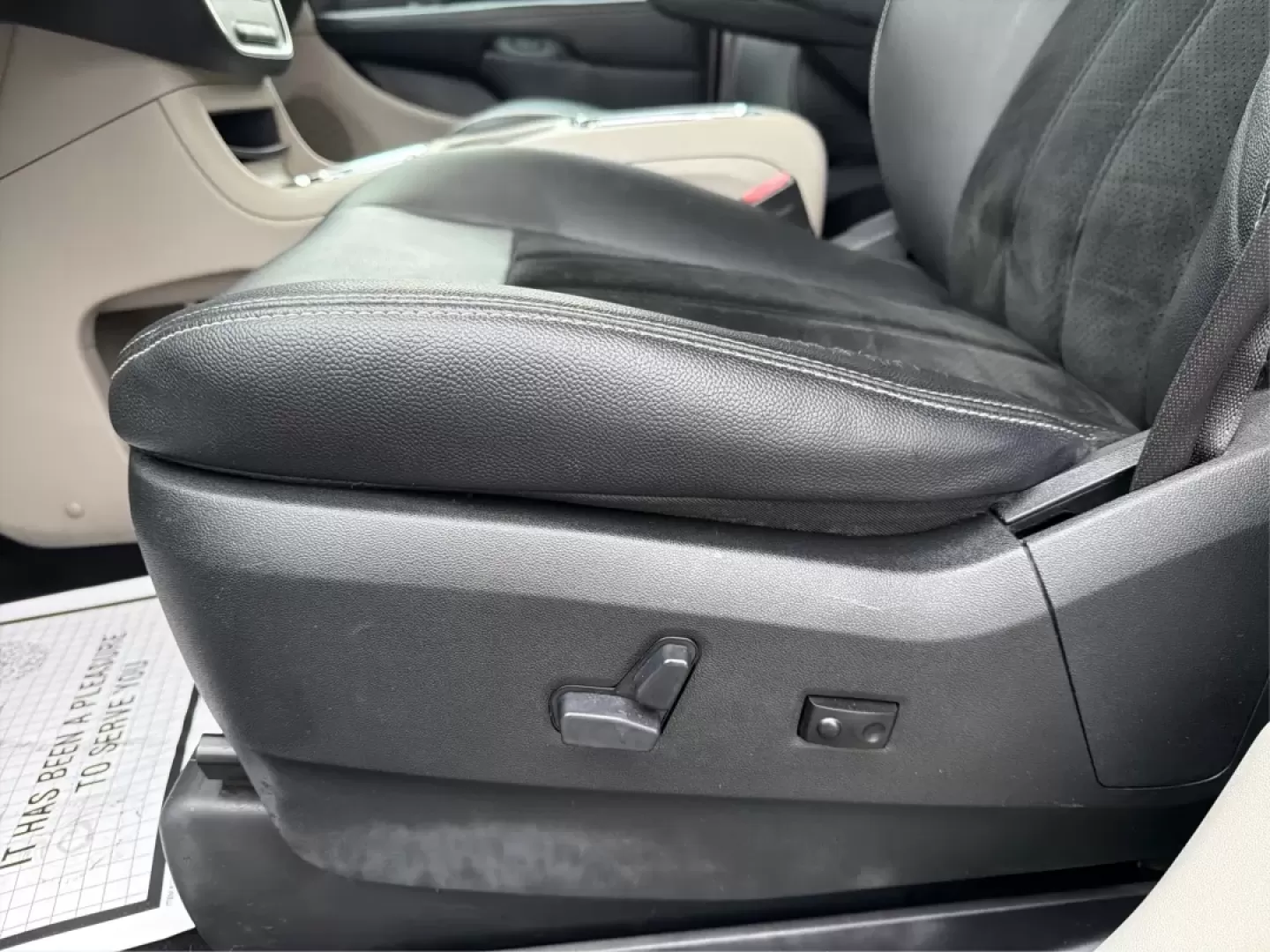 2017 Dodge Grand Caravan SXT (2C4RDGCG4HR) with an Pentastar 3.6L V-6 DOHC engine, located at 1951 S Dayton Lakeview Rd., New Carlisle, OH, 45344, (937) 908-9800, 39.890999, -84.050255 - **Drive Your Family Adventures with the 2017 Dodge Grand Caravan from Advantage Car and Credit - Piqua!**<br /> <br /> Are you ready to elevate your family outings, school runs, or weekend getaways? The 2017 Dodge Grand Caravan SXT is the perfect companion for your lifestyle. With ample space for pa - Photo#18