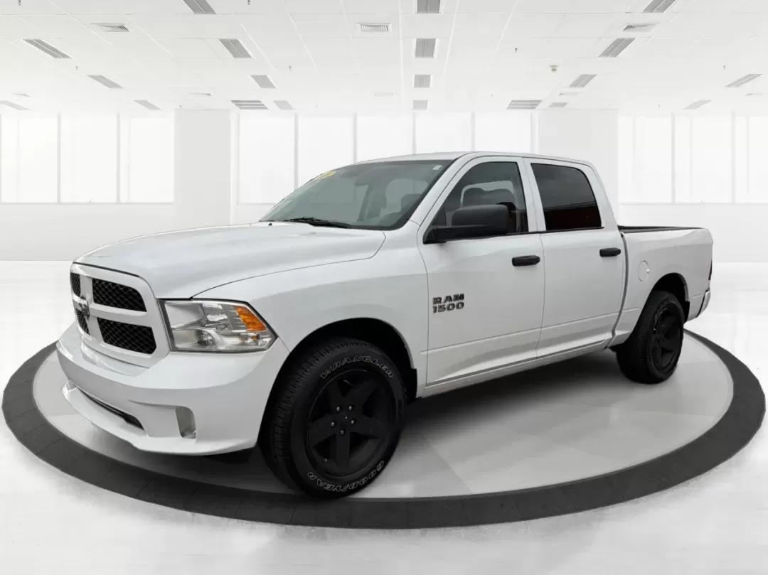 2018 Ram 1500 Express Crew Cab 4x4 5'7 Box (1C6RR7KG7JS) with an Other engine, located at 1230 East Main St, Xenia, OH, 45385, (937) 908-9800, 39.688026, -83.910172 - **Unleash Your Adventurous Side with the 2018 Ram 1500 Express Crew Cab 4x4!** <br /> <br /> If you're a weekend warrior or need a reliable truck for your daily commute, the 2018 Ram 1500 Express Crew Cab is ready to take on any challenge you throw its way. Perfect for outdoor enthusiasts and growin - Photo#8