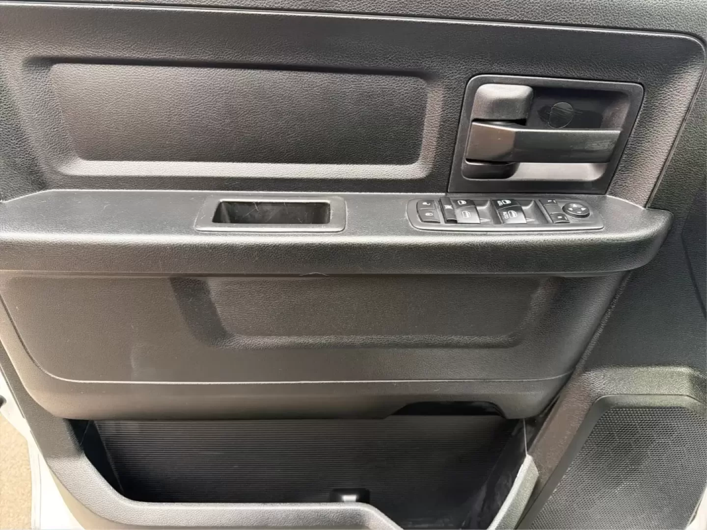 2018 Ram 1500 Express Crew Cab 4x4 5'7 Box (1C6RR7KG7JS) with an Other engine, located at 1230 East Main St, Xenia, OH, 45385, (937) 908-9800, 39.688026, -83.910172 - **Unleash Your Adventurous Side with the 2018 Ram 1500 Express Crew Cab 4x4!** <br /> <br /> If you're a weekend warrior or need a reliable truck for your daily commute, the 2018 Ram 1500 Express Crew Cab is ready to take on any challenge you throw its way. Perfect for outdoor enthusiasts and growin - Photo#17