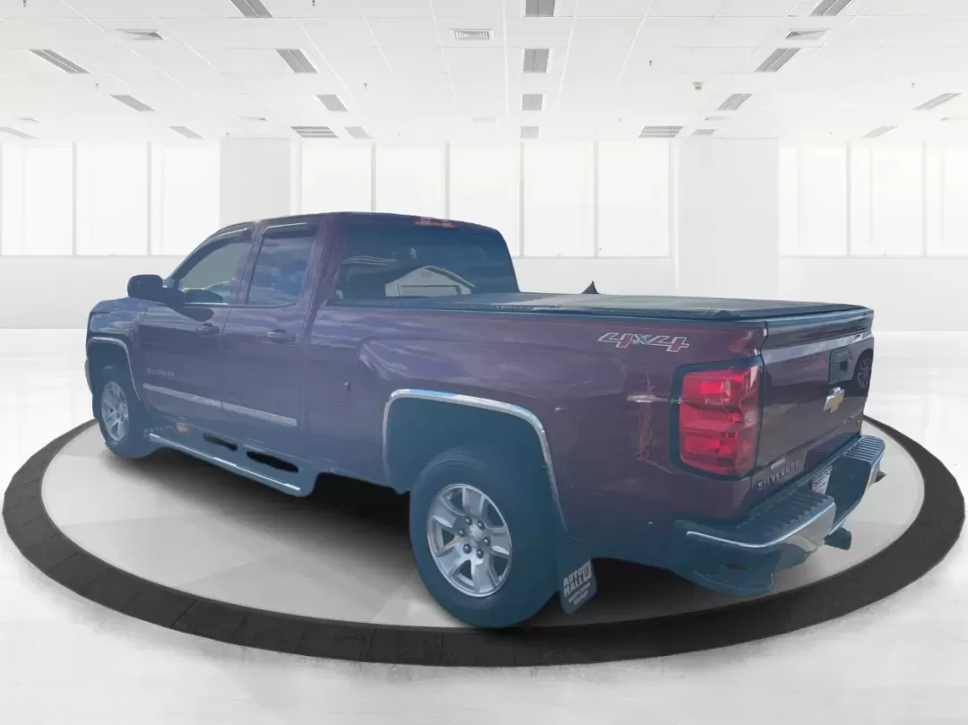 2016 Chevrolet Silverado 1500 1LT (1GCVKREC4GZ) with an EcoTec3 4.3L V-6 gasoline direct injection engine, located at 1951 S Dayton Lakeview Rd., New Carlisle, OH, 45344, (937) 908-9800, 39.890999, -84.050255 - Are you ready to elevate your adventures and tackle any terrain? The 2016 Chevrolet Silverado 1500 is the perfect companion for those who crave both utility and comfort. Whether you're a growing family needing to haul kids and gear, or an outdoor enthusiast looking to conquer weekend getaways, this - Photo#4