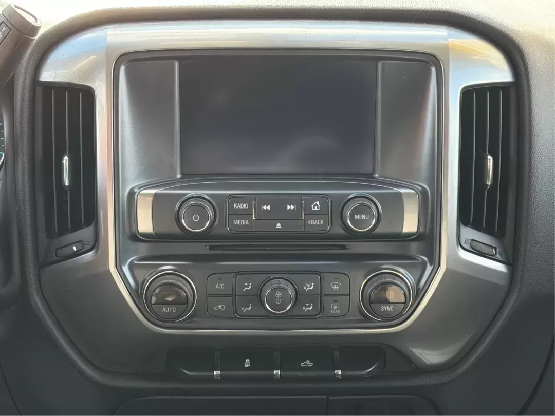 2016 Chevrolet Silverado 1500 1LT (1GCUKREC8GF) with an EcoTec3 5.3L V-8 gasoline direct injection engine, located at 1099 N County Rd 25A , Troy, OH, 45373, (937) 908-9800, 40.057079, -84.212883 - **Discover the Ultimate Adventure with the 2016 Chevrolet Silverado 1500 at Advantage Car and Credit - Vandalia!**<br /> <br /> Are you ready to elevate your driving experience and tackle the open road with confidence? Look no further than our stunning 2016 Chevrolet Silverado 1500, available now at - Photo#12