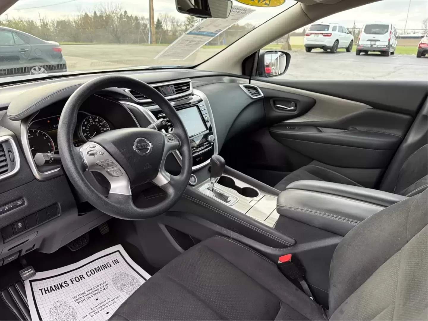 2016 Nissan Murano S (5N1AZ2MH1GN) with an 3.5L V-6 DOHC engine, located at 1951 S Dayton Lakeview Rd., New Carlisle, OH, 45344, (937) 908-9800, 39.890999, -84.050255 - **Elevate Your Daily Drive with the 2016 Nissan Murano S Perfect for Families and Adventurers Alike!**<br /> <br /> Are you in search of a vehicle that seamlessly blends style, comfort, and performance? Look no further than this stunning **2016 Nissan Murano S**, available now at **Advantage Car an - Photo#9