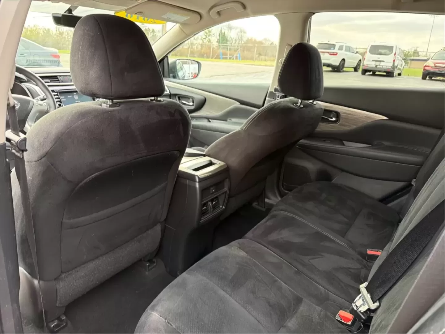 2016 Nissan Murano S (5N1AZ2MH1GN) with an 3.5L V-6 DOHC engine, located at 1951 S Dayton Lakeview Rd., New Carlisle, OH, 45344, (937) 908-9800, 39.890999, -84.050255 - **Elevate Your Daily Drive with the 2016 Nissan Murano S Perfect for Families and Adventurers Alike!**<br /> <br /> Are you in search of a vehicle that seamlessly blends style, comfort, and performance? Look no further than this stunning **2016 Nissan Murano S**, available now at **Advantage Car an - Photo#10